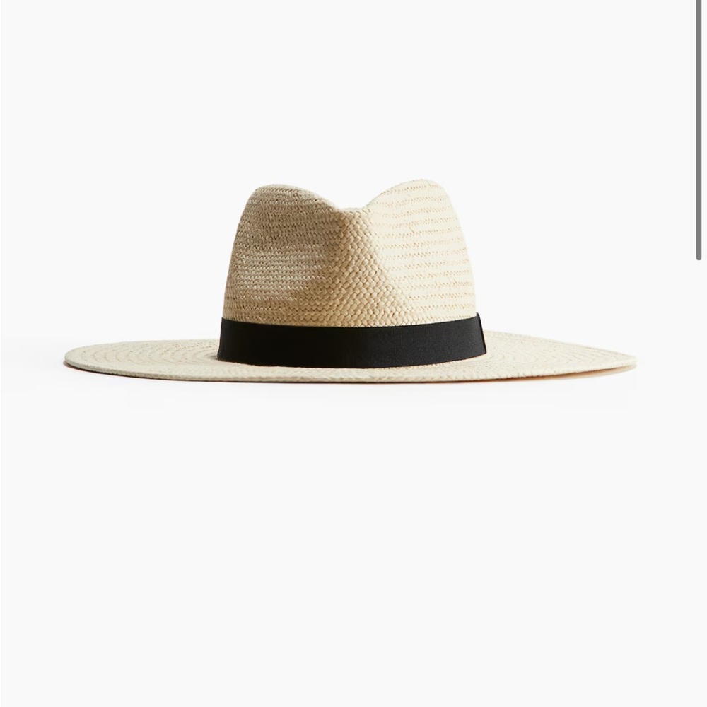 STRAW FEDORA HAT SIZE MEDIUM/56